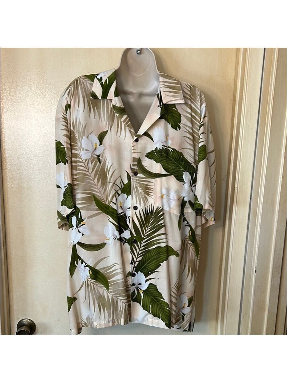 Two Palms Men’s Green and Cream Tropical Casual Button Down Shirt size L